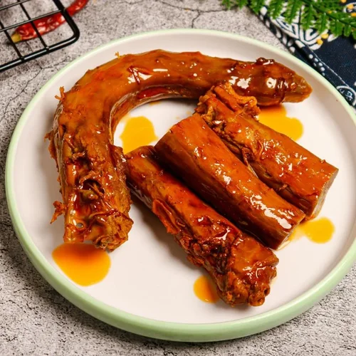 容磨磨-中华物产- 本味精制熟食卤味日本产麻辣鸭头2个